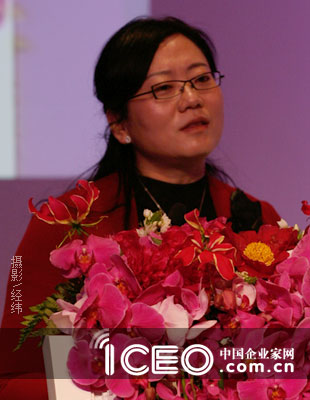 依文董事长_依文集团董事长的女儿